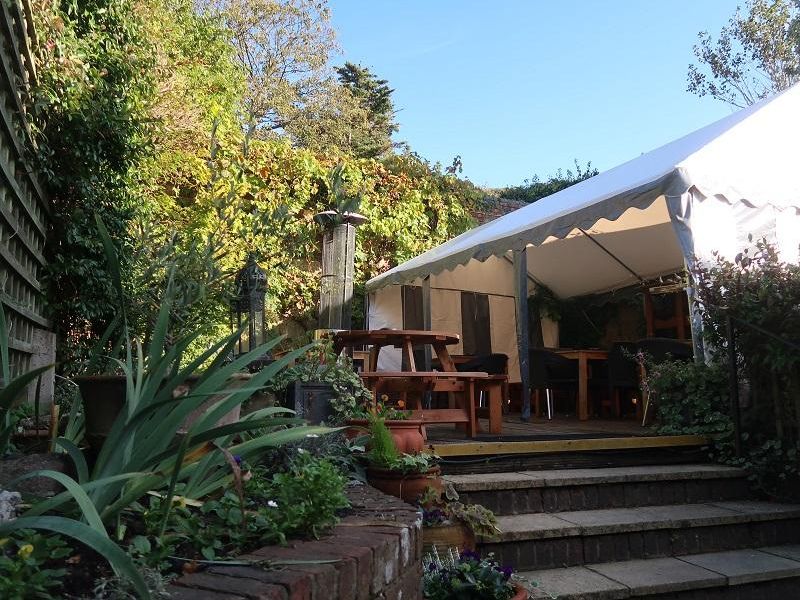 Garden. (Pub, External, Garden). Published on 09-11-2022 