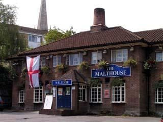 Outside. (Pub, Key). Published on 31-07-2006