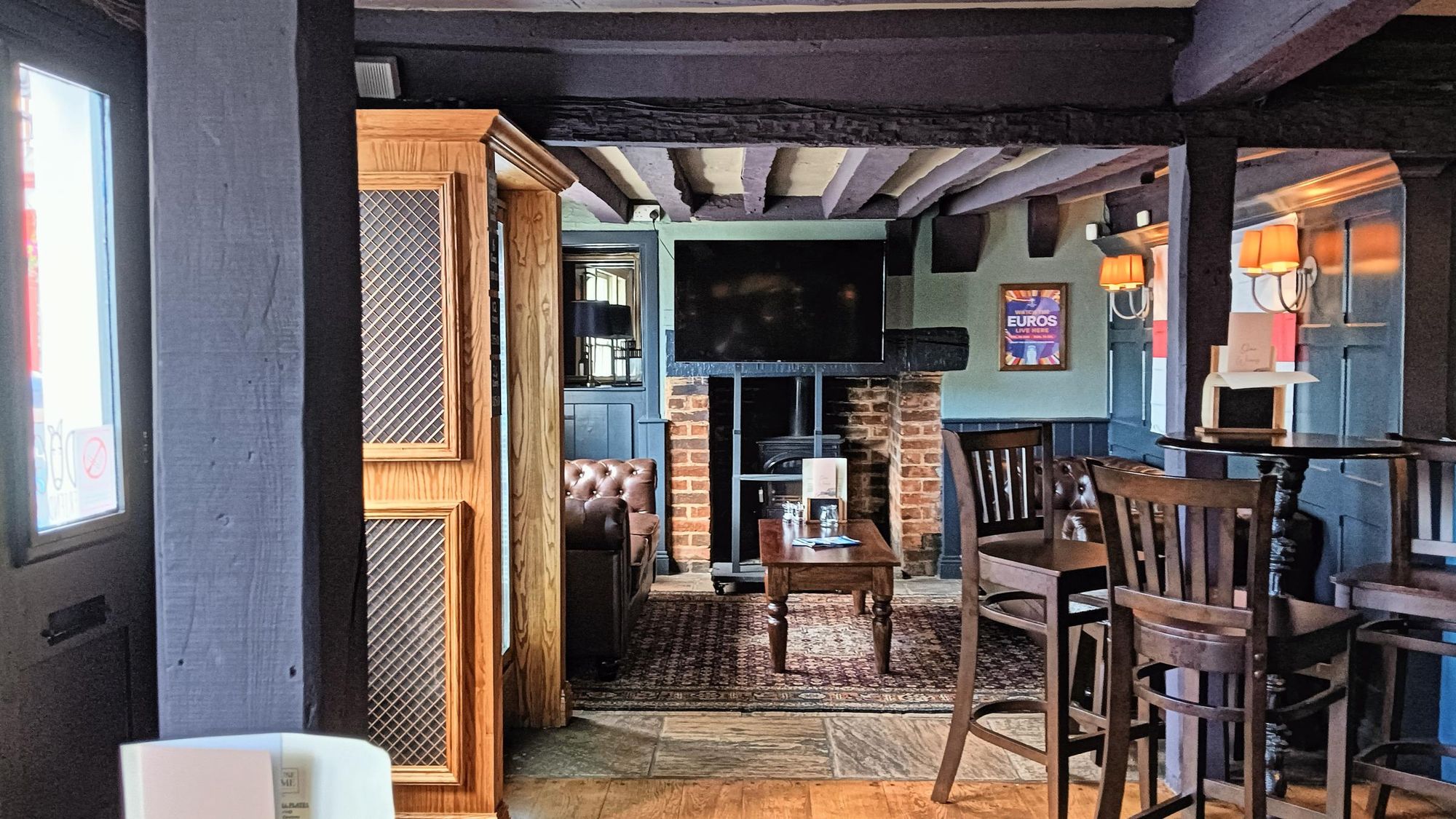 Main bar inside. (Pub, Bar). Published on 11-07-2024