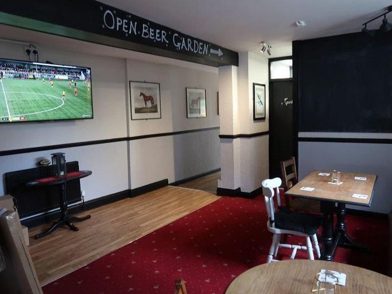 Interior 1. (Pub). Published on 08-10-2019