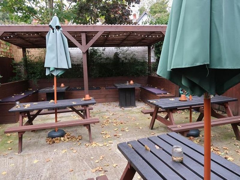 Garden 1. (Pub). Published on 08-10-2019