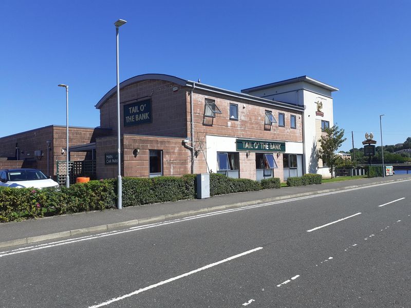 Tail o' the Bank, Greenock (Photo:Alastair McMillan 11/08/2022). (Pub, External, Key). Published on 13-09-2022