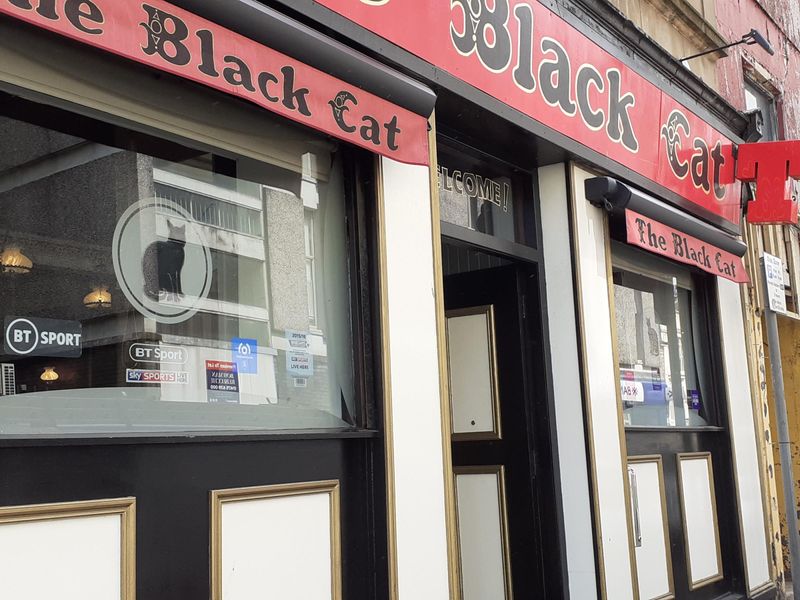 Black Cat Bar, Greenock (Photo: Alastair McMillan 02/08/2022). (Pub, External, Key). Published on 13-09-2022