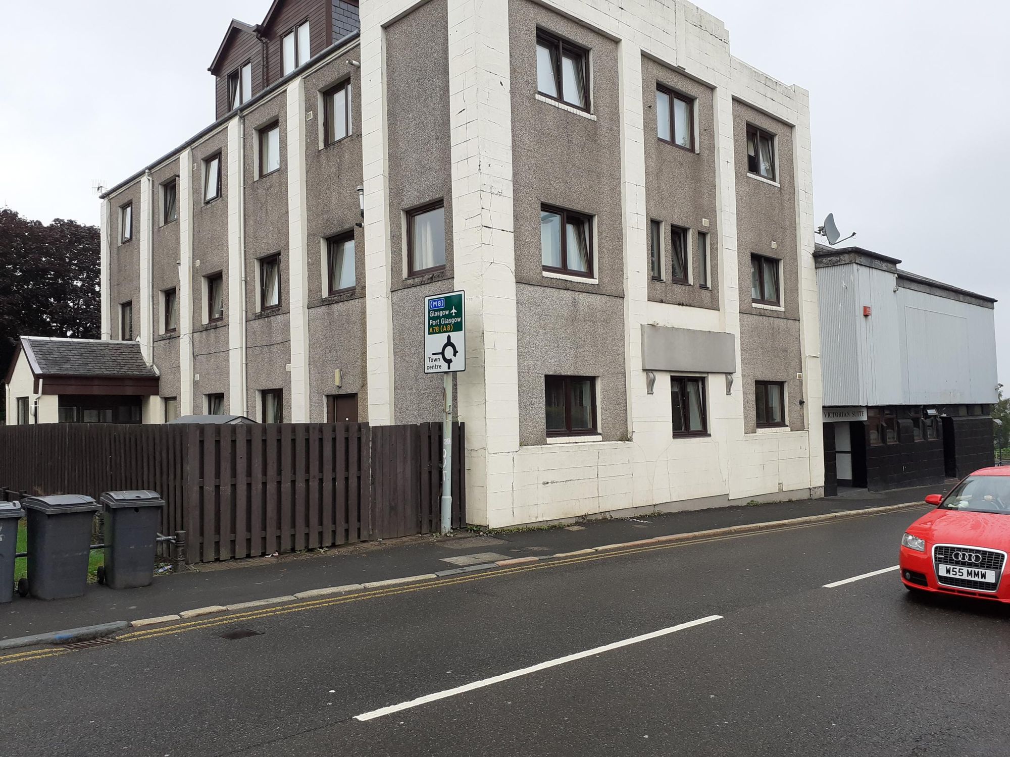 The Bushmans long after it was closed.. (Pub, External, Key). Published on 05-08-2022