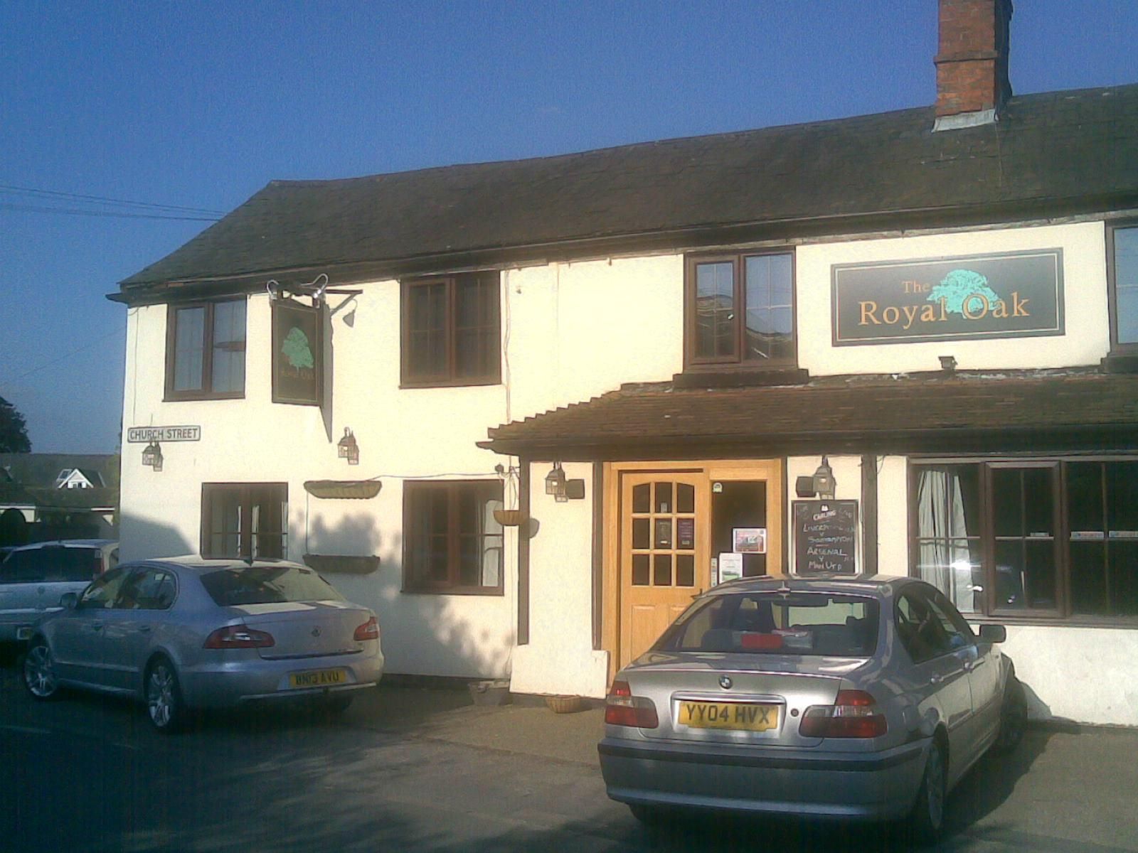 Royal Oak, Crick. Published on 10-05-2017