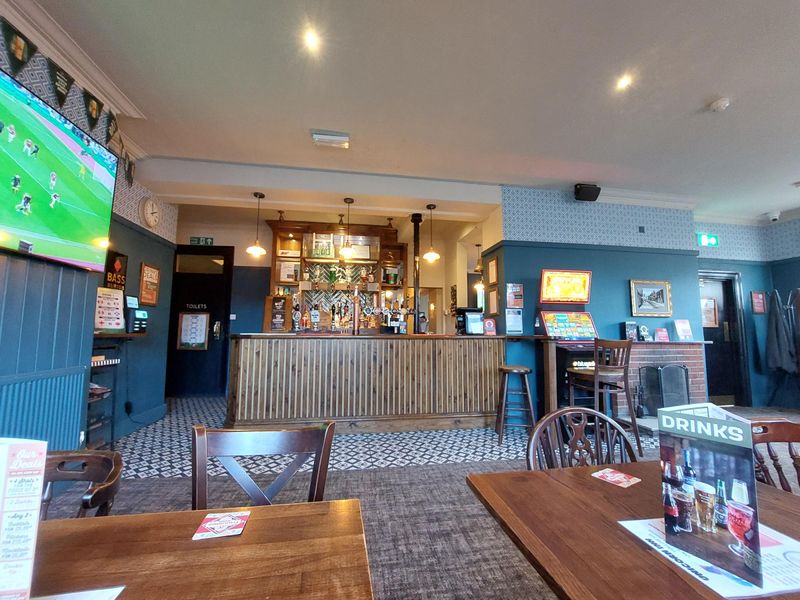 (Bar). Published on 06-04-2026 