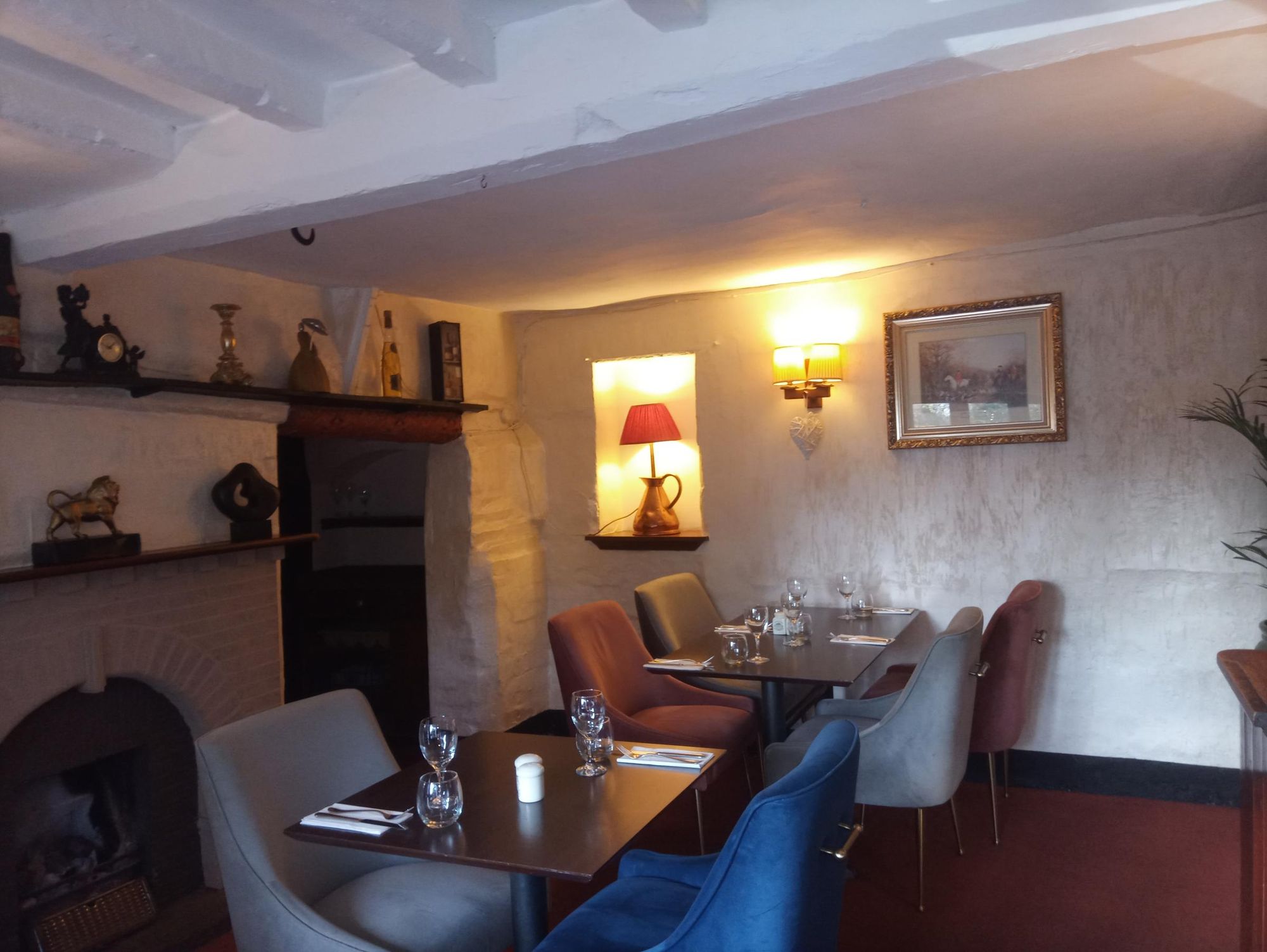 (Restaurant). Published on 08-04-2026