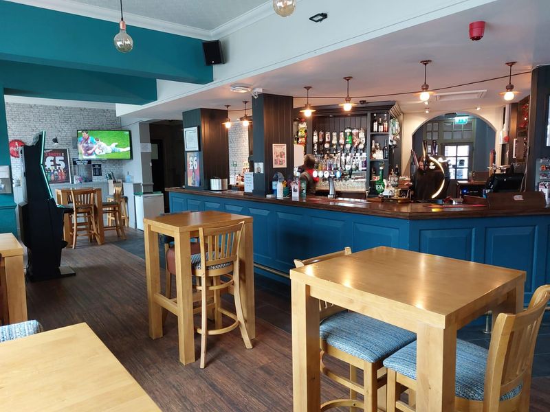 (Bar). Published on 19-04-2023