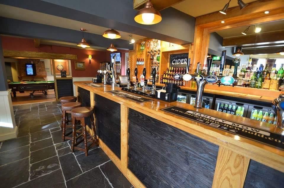 (Pub, Bar). Published on 18-05-2019