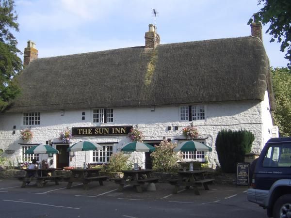 Sun Inn Cottesmore. (Pub, External). Published on 19-11-2013