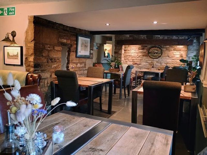 (Restaurant). Published on 14-02-2024