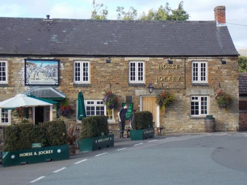 Horse & Jockey, Manton. (Pub, External). Published on 05-01-2014