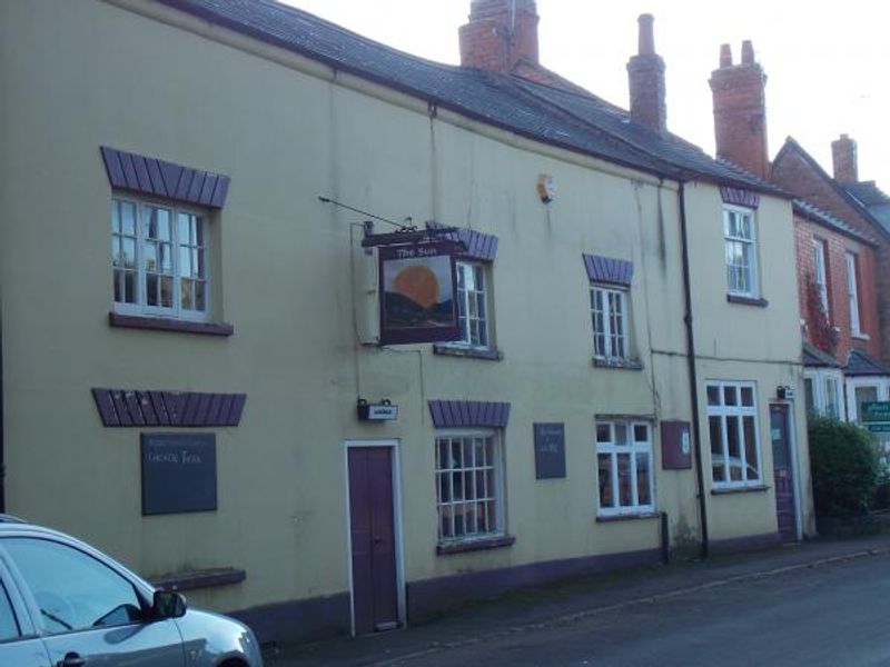 Sun Belton. (Pub). Published on 11-11-2013