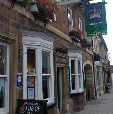 Crown, Uppingham. (Pub, External). Published on 05-01-2014