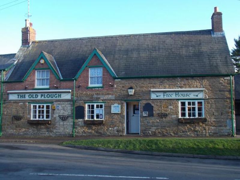 Olde Plough, Braunston. (Pub, External). Published on 28-12-2013