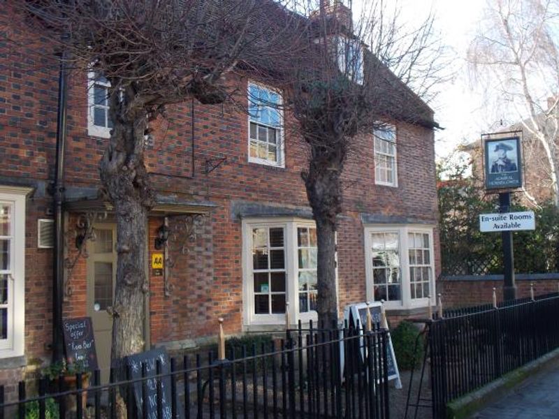 Admiral Hornblower, Oakham. (Pub, External). Published on 28-12-2013