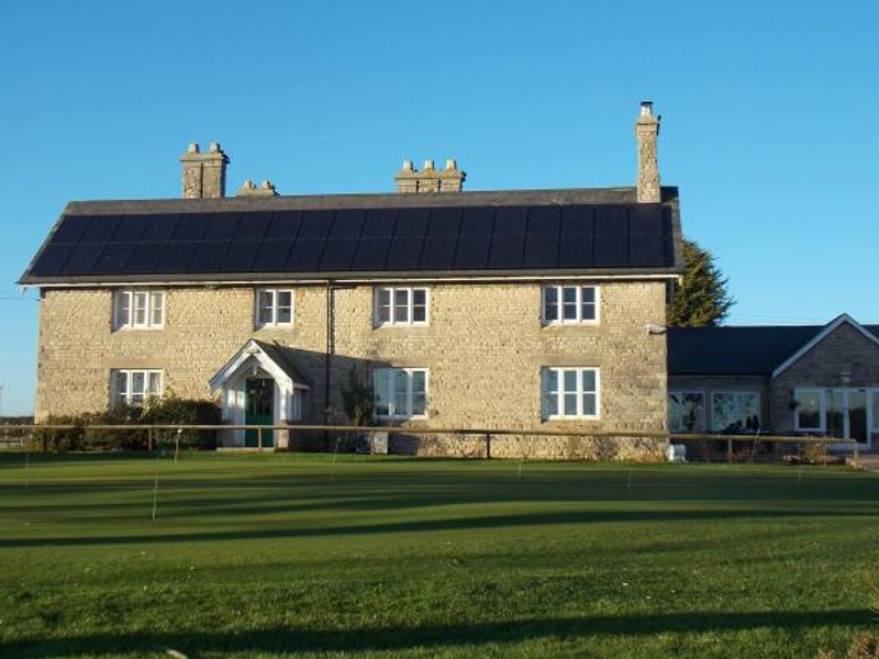 Rutland County Golf Course Clubhouse. (Pub, External). Published on 28-12-2013 