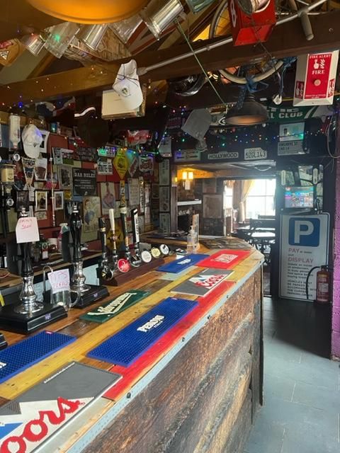 Internal view. (Pub, Bar, Key). Published on 01-11-2022