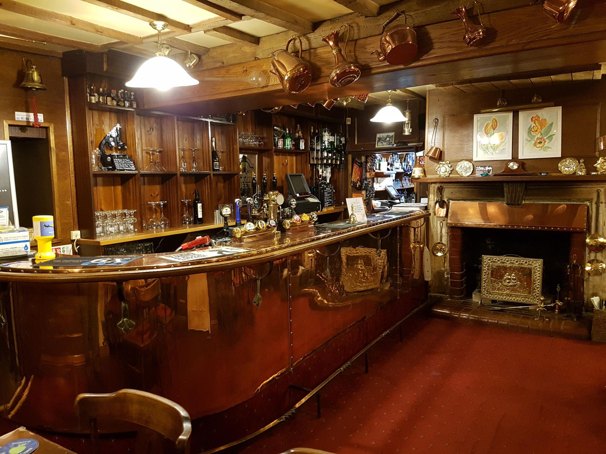 Copper Bar. (Bar). Published on 10-10-2017