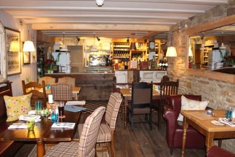 (Restaurant). Published on 04-02-2018