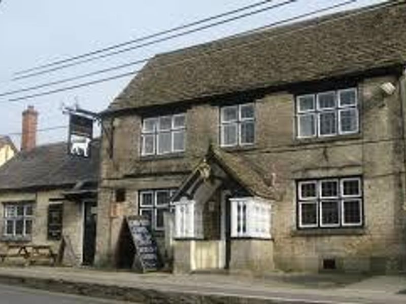 Talbot Inn, Calne. (External, Key). Published on 09-10-2016