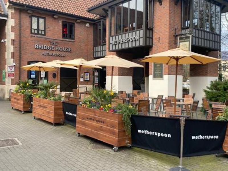 Don Steele. (Pub). Published on 21-02-2026 