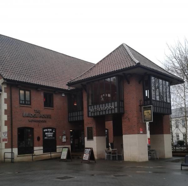 Bridge House. (Pub). Published on 09-02-2013