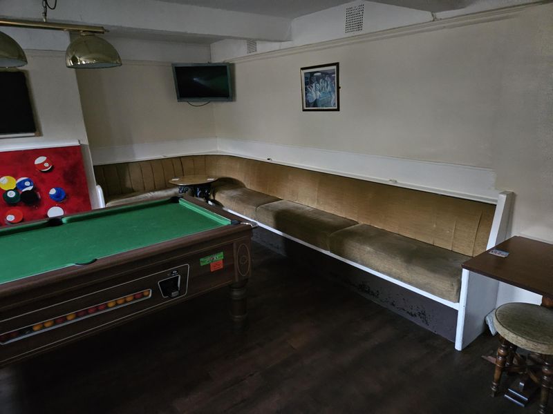 pool room right side. Published on 10-09-2026