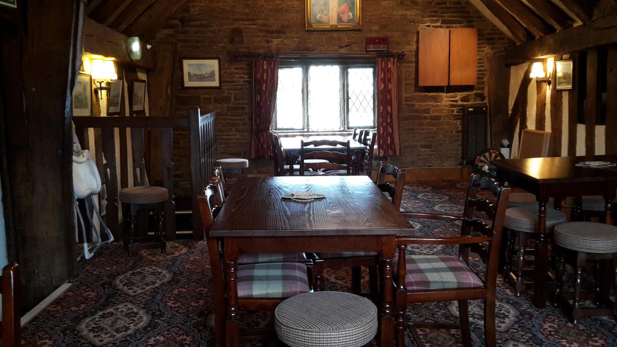 Upstairs. (Pub). Published on 24-07-2018