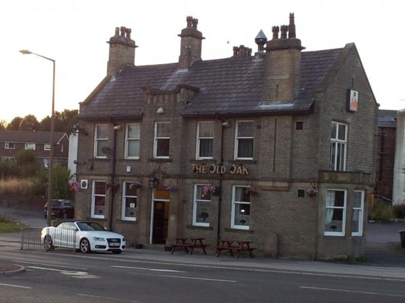 The Old Oak. (Pub, External). Published on 01-08-2014