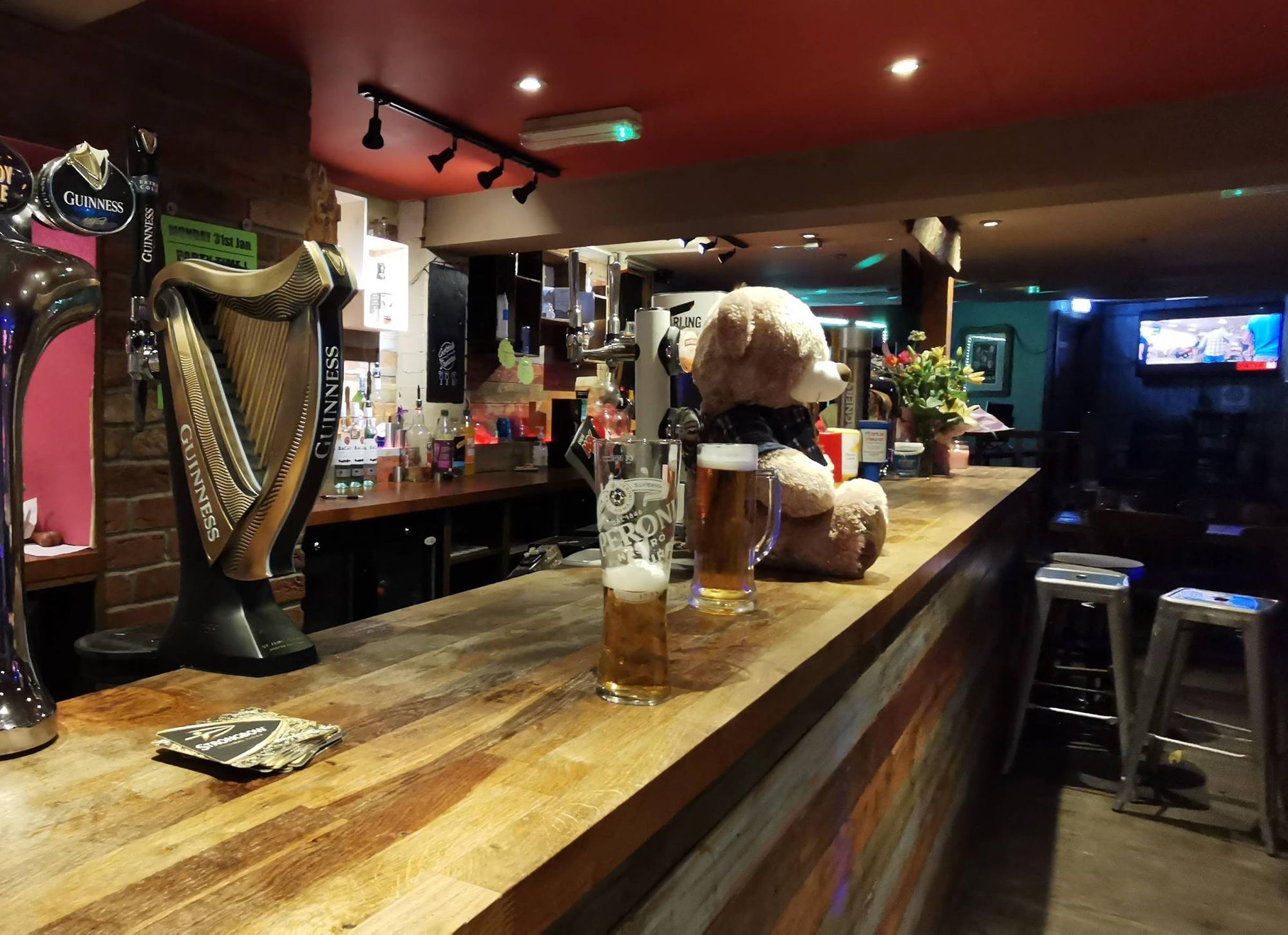 bar side view. (Pub). Published on 12-02-2022