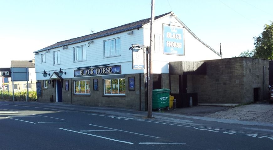Black Horse. (Pub). Published on 20-06-2013