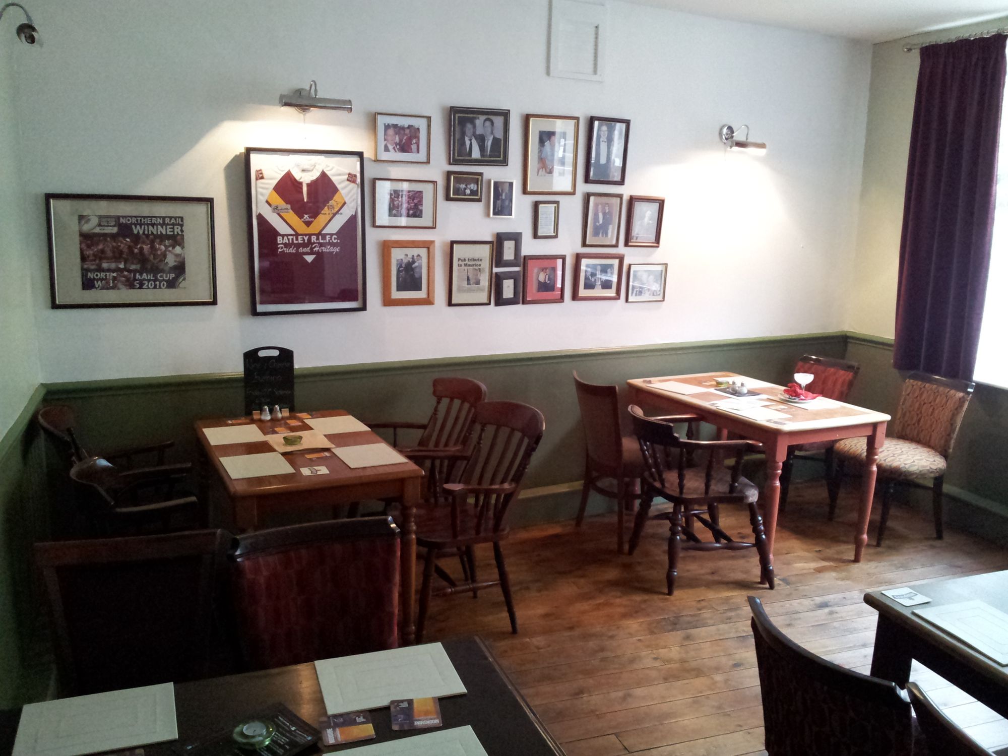 Taproom. (Pub). Published on 15-09-2013