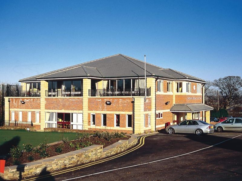 Edge Top Working Mens Club, Thornhill CAMRA Experience