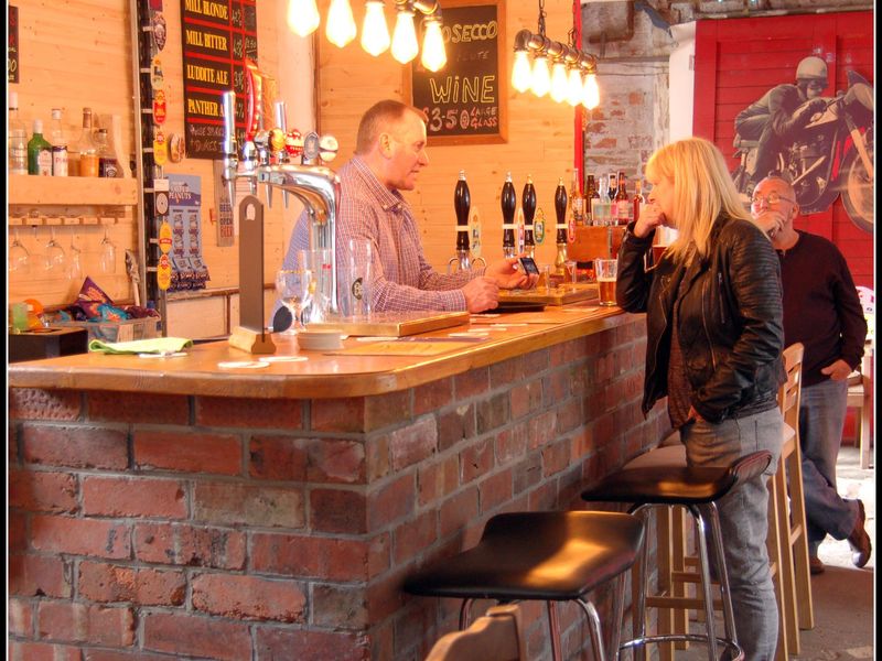 Mill Valley Brewery Tal Bar. (Pub, Brewery, Bar, Publican, Customers, Key). Published on 24-06-2017