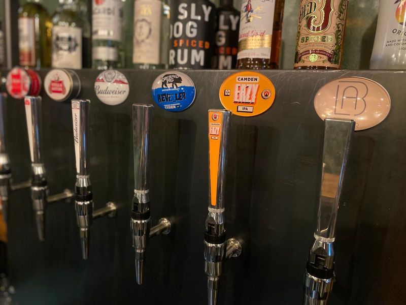 Taps. (Bar). Published on 11-01-2025 