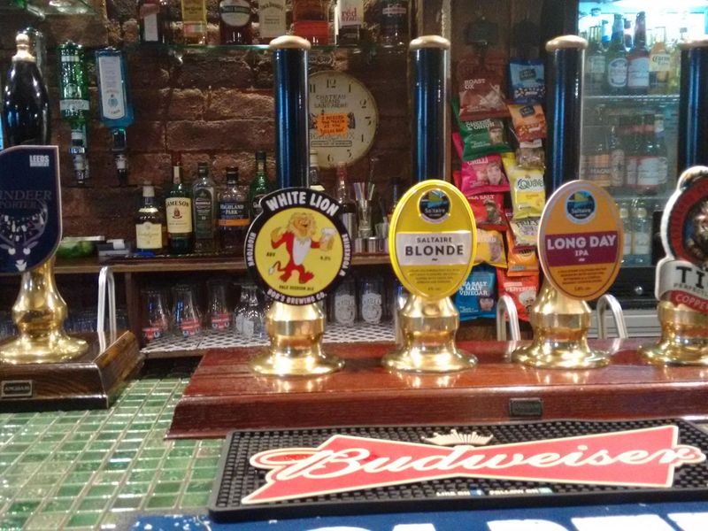 Real Ales on the Bar. (Pub, Bar). Published on 12-01-2017