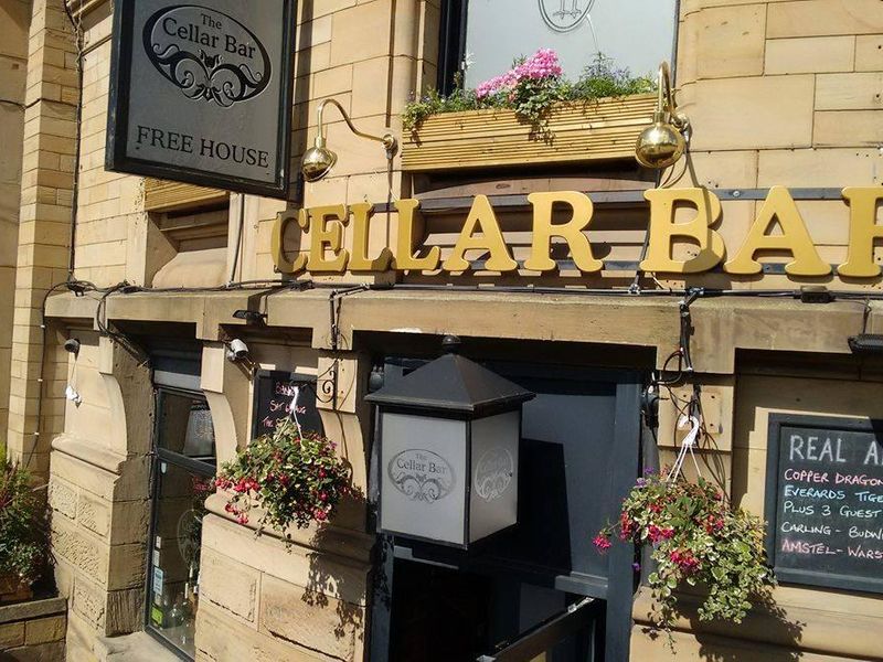 Hanging Heaton Cricket Club, Hanging Heaton CAMRA Experience