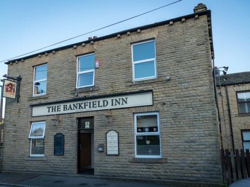 Bankfield Inn. (Pub, External). Published on 30-08-2015