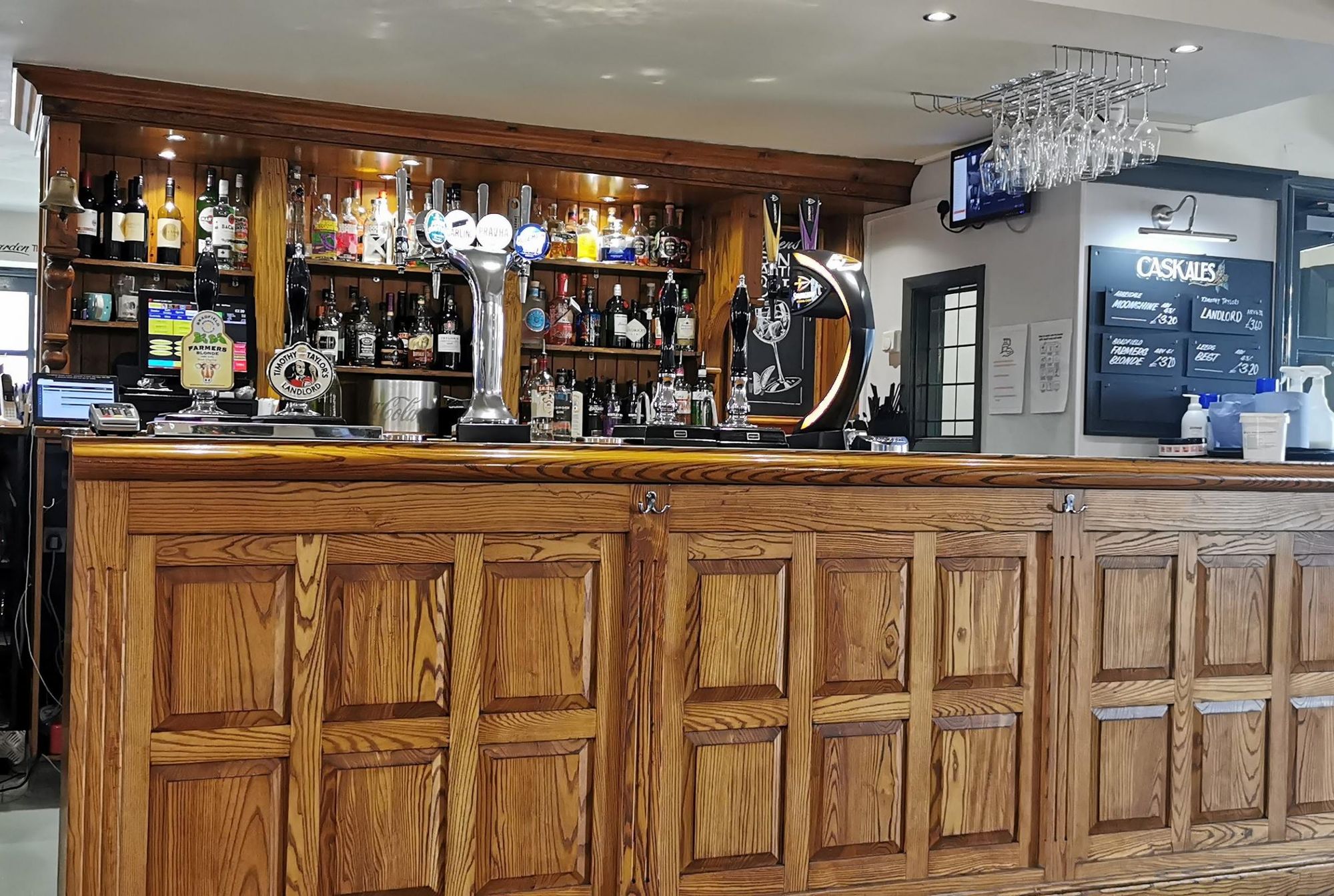 bar servery. (Pub). Published on 12-02-2022
