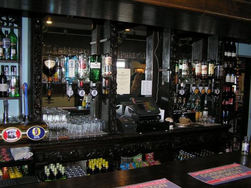 (Pub, Bar). Published on 12-02-2012 