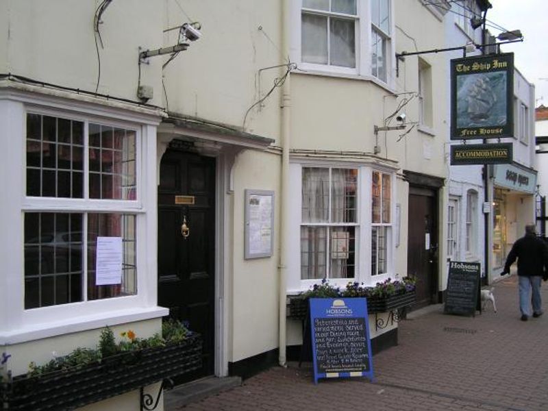 (Pub, External). Published on 15-01-2012 