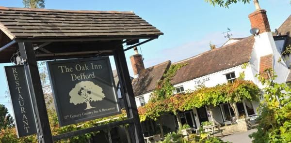 Oak Inn, Defford. (Pub, Key). Published on 08-07-2012