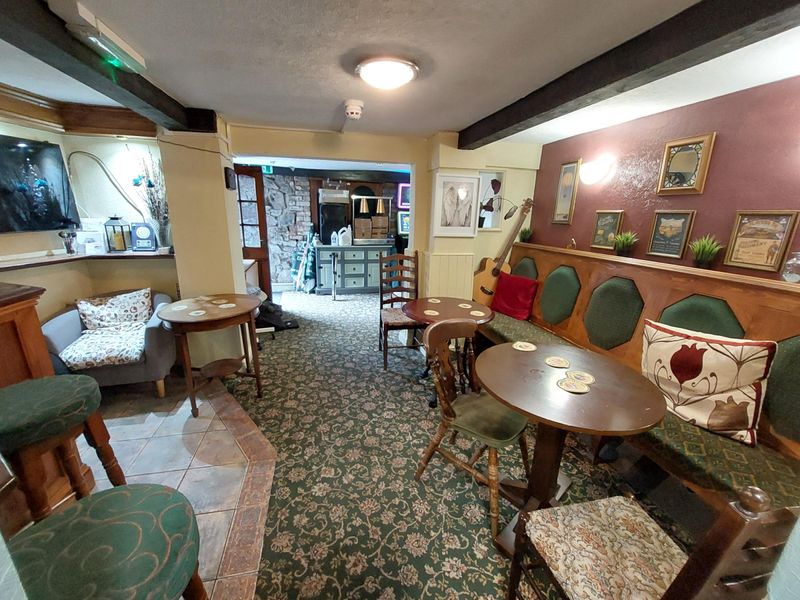 (Pub). Published on 23-11-2025 