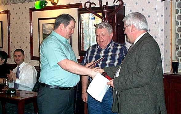 Ian Charlton from CAMRA's National Clubs Committee presents Club. (Publican, Award). Published on 17-06-2013