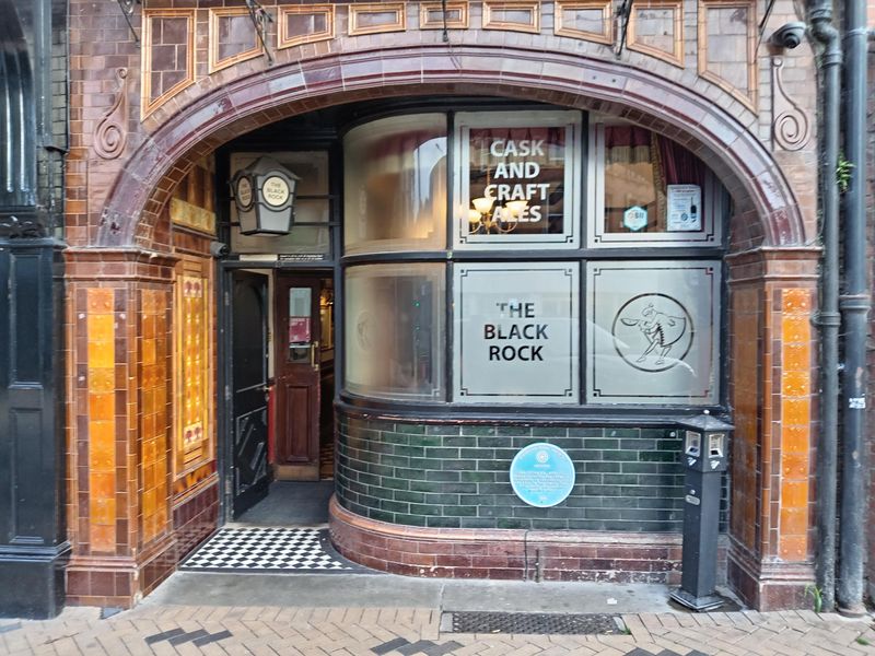 (Pub, External, Key). Published on 24-08-2025