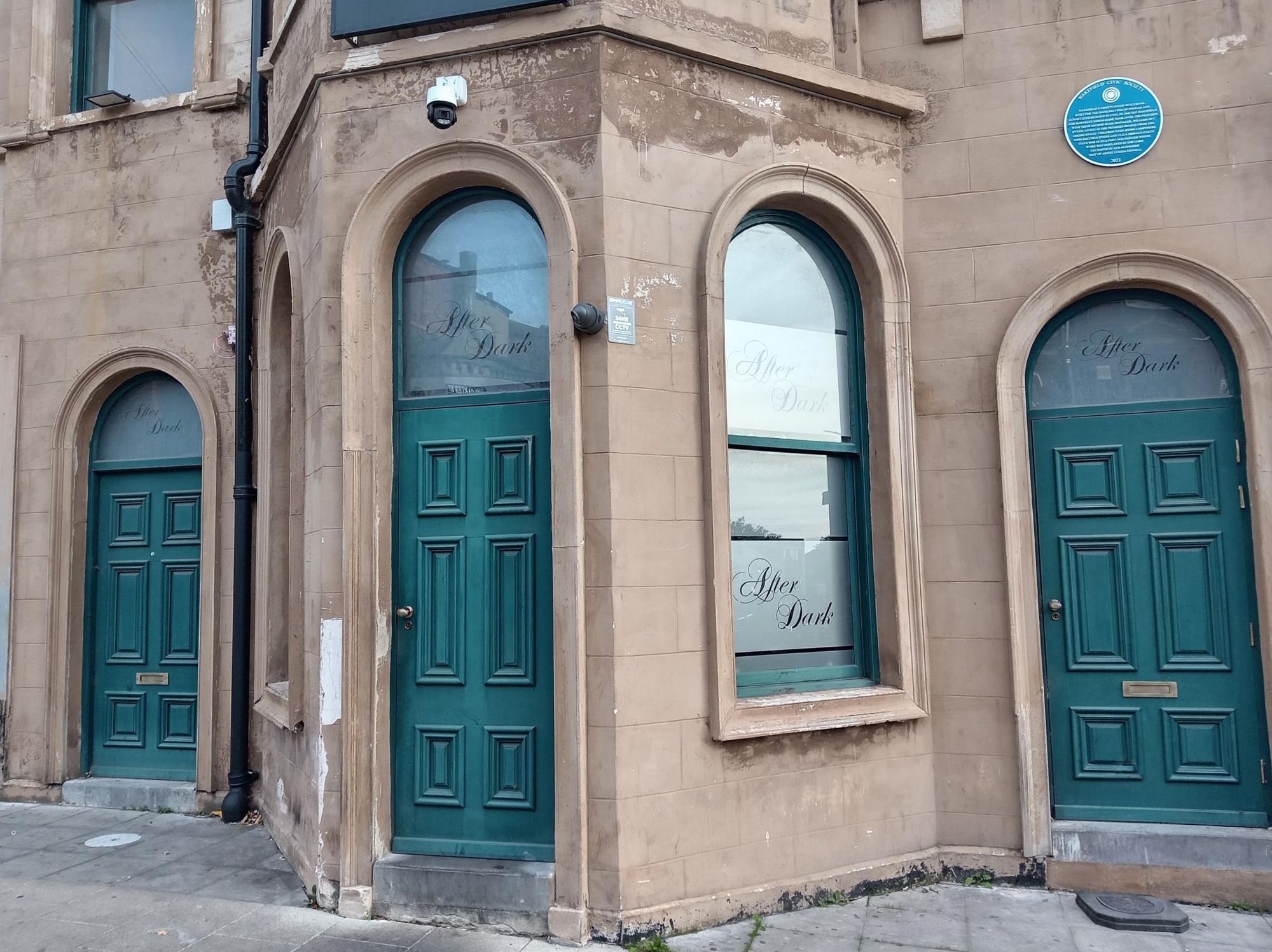 (Pub, External, Key). Published on 25-10-2026