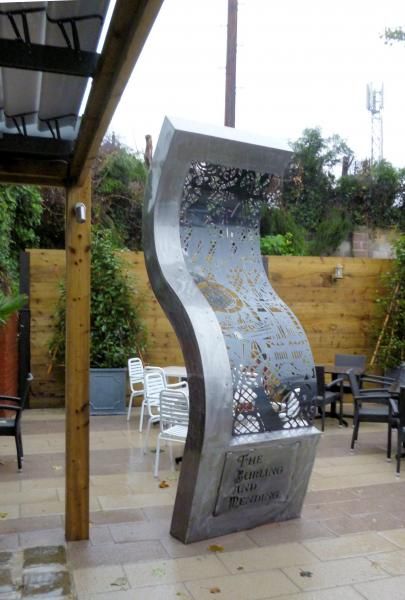 statuary that commemorates Hemsworth's textile industry. (External, Garden). Published on 05-11-2013