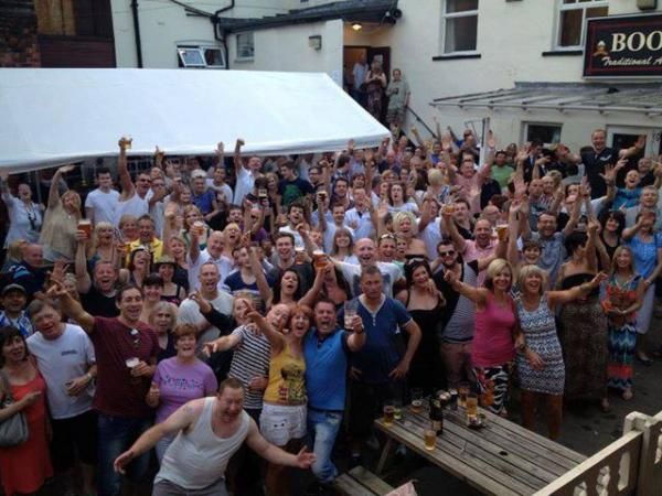 Summer Festival. (Festival, External, Garden, Customers). Published on 22-12-2014