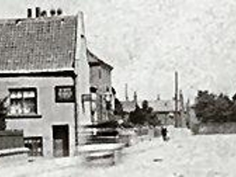 original White Swan on Hill Top with St Botolph's Vicarage in di. (Pub, External). Published on 23-05-2013